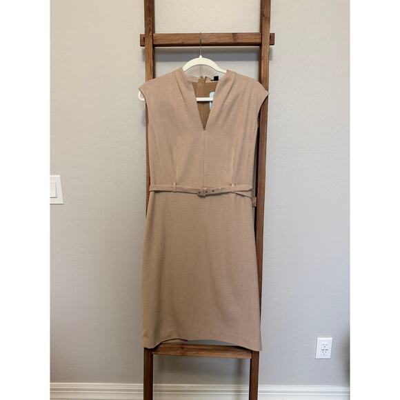 ANN TAYLOR- The Petite Belted Sheath Dress -In Houndstooth-8P - Picture 2 of 6